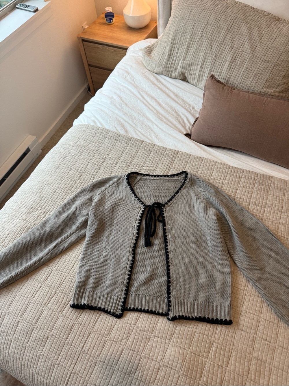 Light Gray Tie-Front Knit Cardigan with Black Trim